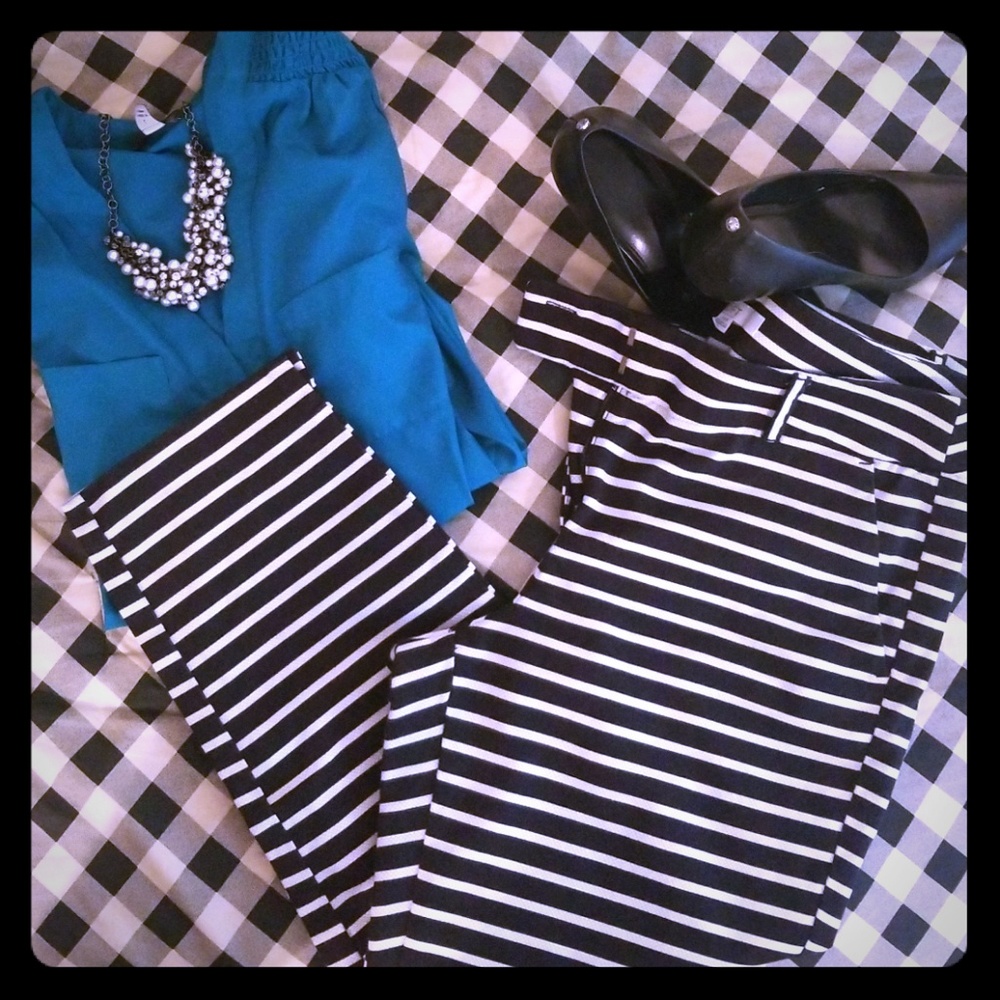 LOFT Ankle Pants
